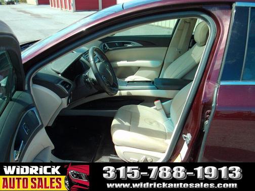 Burgundy Velvet Tinted Clearcoat 2017 Lincoln MKZ Base
