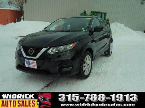 2022 Nissan Rogue Sport S