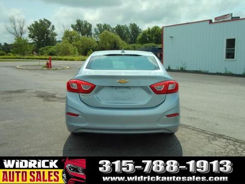 2017 Chevrolet Cruze LT