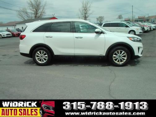 2019 Kia Sorento LX