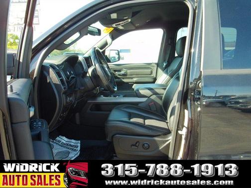 Diamond Black Crystal Pearl Coat 2019 RAM 1500 Rebel