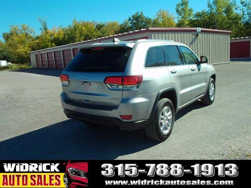 2020 Jeep Grand Cherokee Laredo