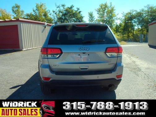 2020 Jeep Grand Cherokee Laredo