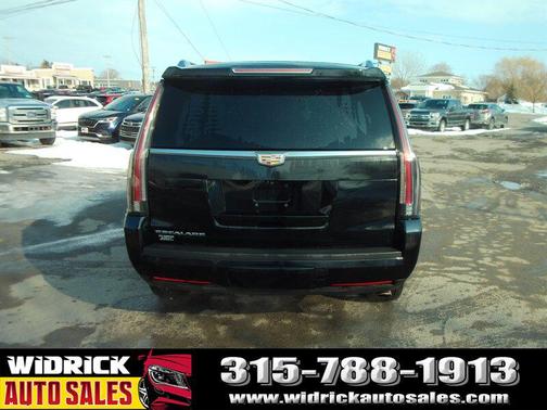 2018 Cadillac Escalade Premium Luxury