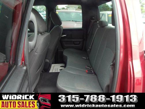 Delmonico Red Pearl Coat 2021 RAM 1500 Classic Warlock
