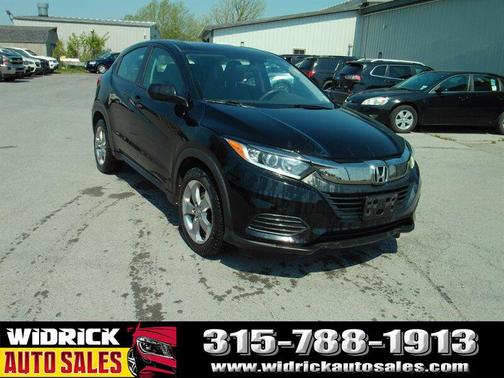 Crystal Black Pearl 2020 Honda HR-V LX