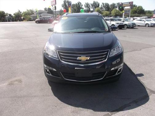 Blue Velvet Metallic 2017 Chevrolet Traverse 1LT