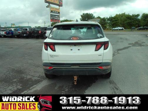 2022 Hyundai TUCSON SE