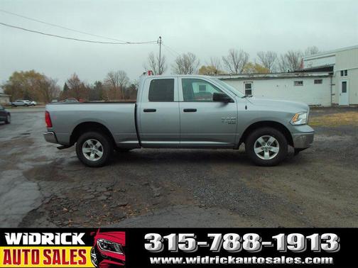 2024 RAM 1500 Classic SLT