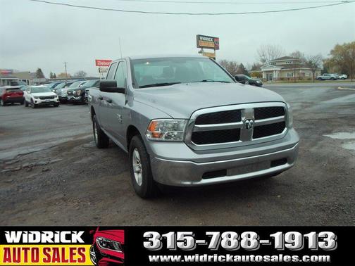 2024 RAM 1500 Classic SLT