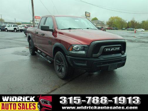 Delmonico Red Pearl Coat 2021 RAM 1500 Classic Warlock