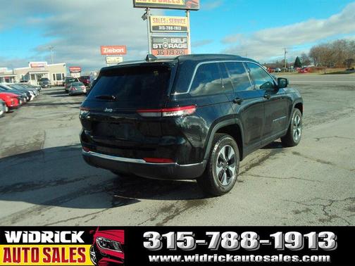 2024 Jeep Grand Cherokee 4xe Base