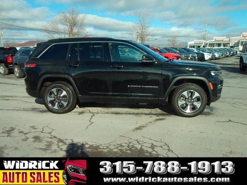 2024 Jeep Grand Cherokee 4xe Base