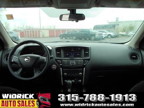Gun Metallic 2018 Nissan Pathfinder S