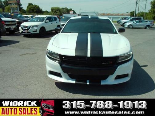 White Knuckle Clearcoat 2020 Dodge Charger SXT
