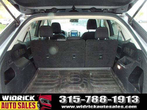 Carbonized Gray 2022 Ford Edge SE