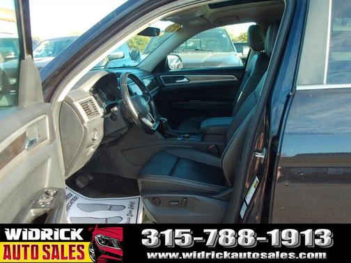 2021 Volkswagen Atlas 3.6L SE w/Technology