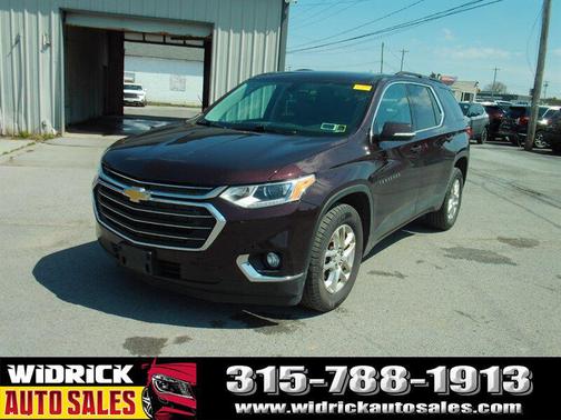 Black Cherry Metallic 2020 Chevrolet Traverse LT Cloth