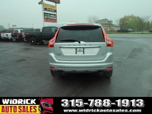 2016 Volvo XC60 T5 Premier