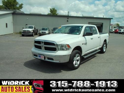 2016 RAM 1500 SLT