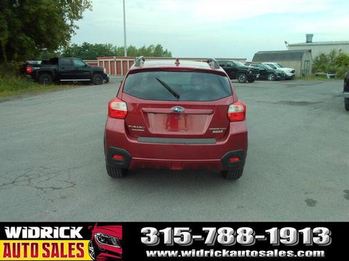 Venetian Red Pearl 2016 Subaru Crosstrek 2.0i Premium