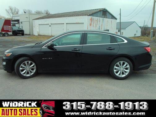 Mosaic Black Metallic 2022 Chevrolet Malibu LT