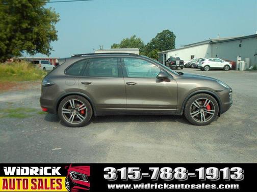 2011 Porsche Cayenne Turbo