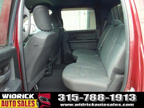 Delmonico Red Pearl Coat 2021 RAM 2500 Tradesman