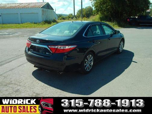 Predawn Gray Mica 2015 Toyota Camry Hybrid XLE