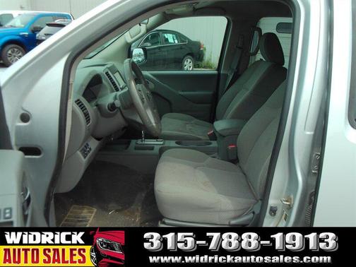 Brilliant Silver Metallic 2019 Nissan Frontier SV