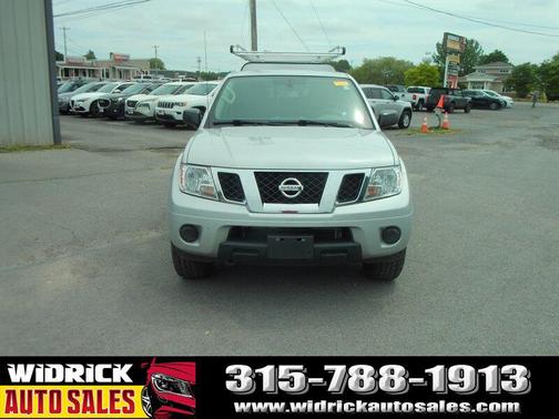 Brilliant Silver Metallic 2019 Nissan Frontier SV