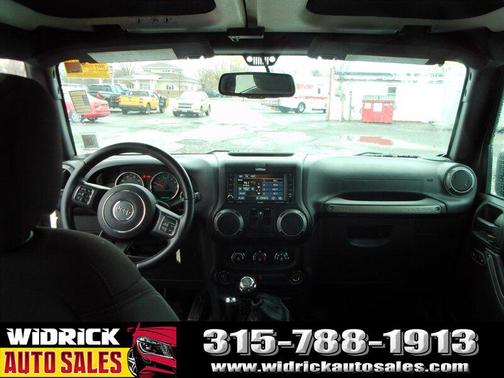 2017 Jeep Wrangler Sport