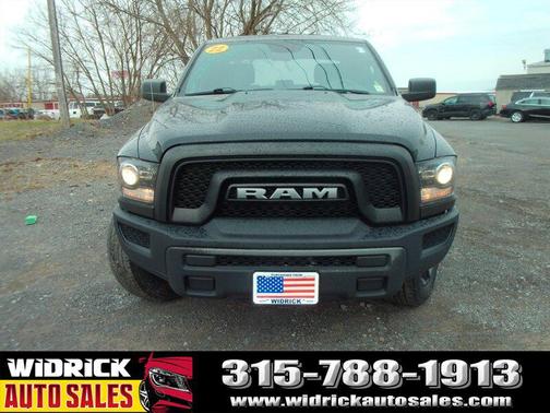 Diamond Black Crystal Pearl Coat 2022 RAM 1500 Classic Warlock