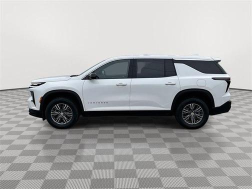 2024 Chevrolet Traverse LS