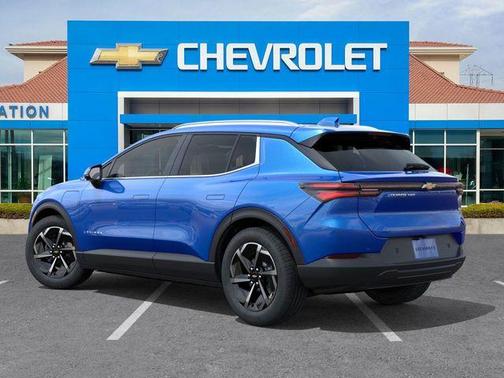 2026 Chevrolet Equinox EV LT 2