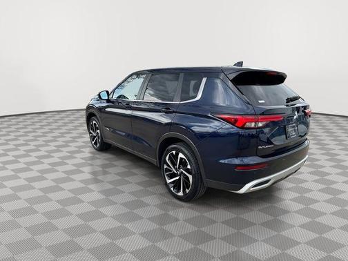 2024 Mitsubishi Outlander SE Black Edition