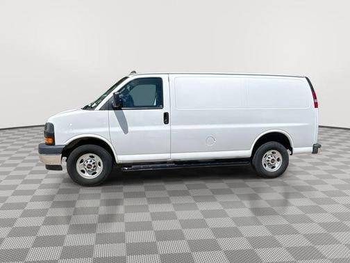 2023 GMC Savana 2500 Work Van