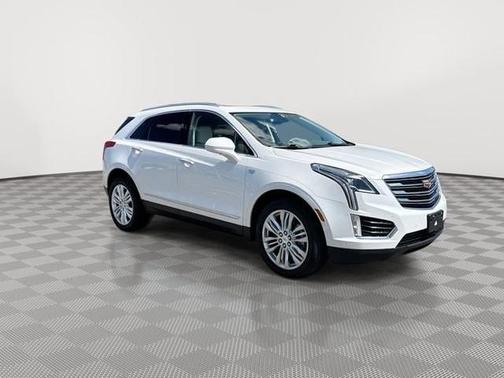 2017 Cadillac XT5 Premium Luxury