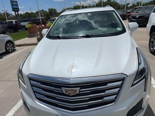 2017 Cadillac XT5 Premium Luxury