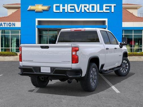 2026 Chevrolet Silverado 2500 Custom