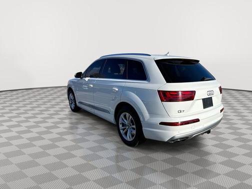 2017 Audi Q7 3.0T Premium