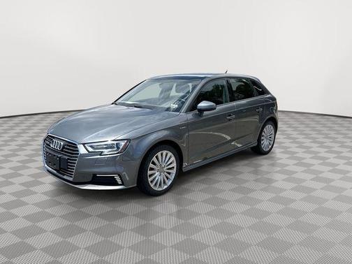 2017 Audi A3 e-tron 1.4T Premium