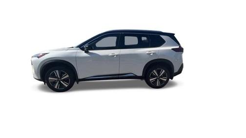 Photo 5 of 34 of 2021 Nissan Rogue Platinum