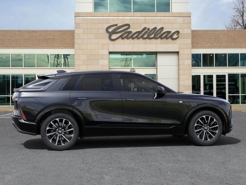 2025 Cadillac LYRIQ Sport