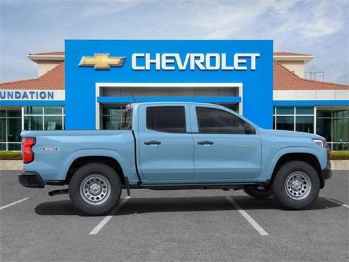 2025 Chevrolet Colorado WT