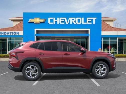2025 Chevrolet Trax LS