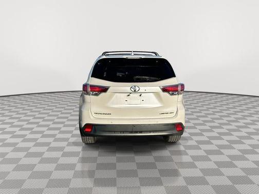 2016 Toyota Highlander 