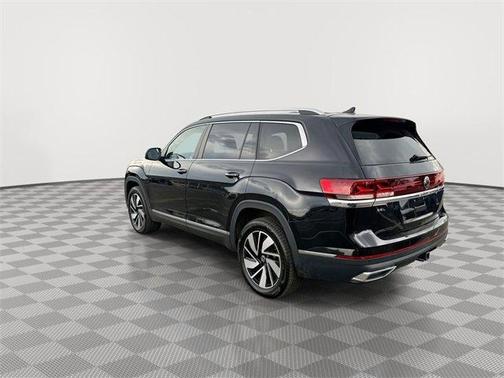 2024 Volkswagen Atlas 2.0T SEL