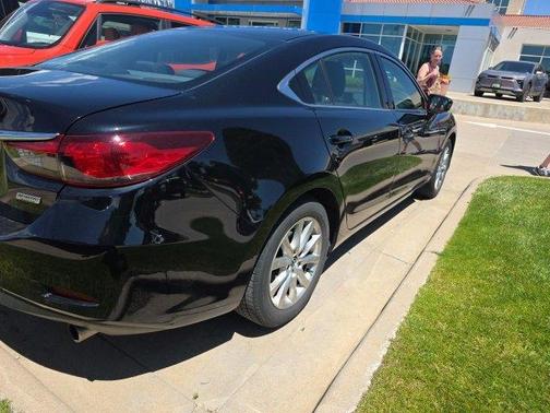 2016 Mazda Mazda6 i Sport