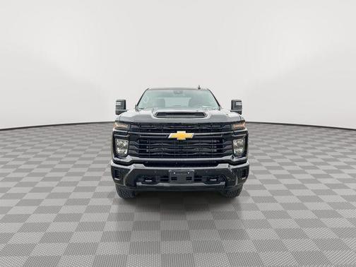 2025 Chevrolet Silverado 2500 Custom
